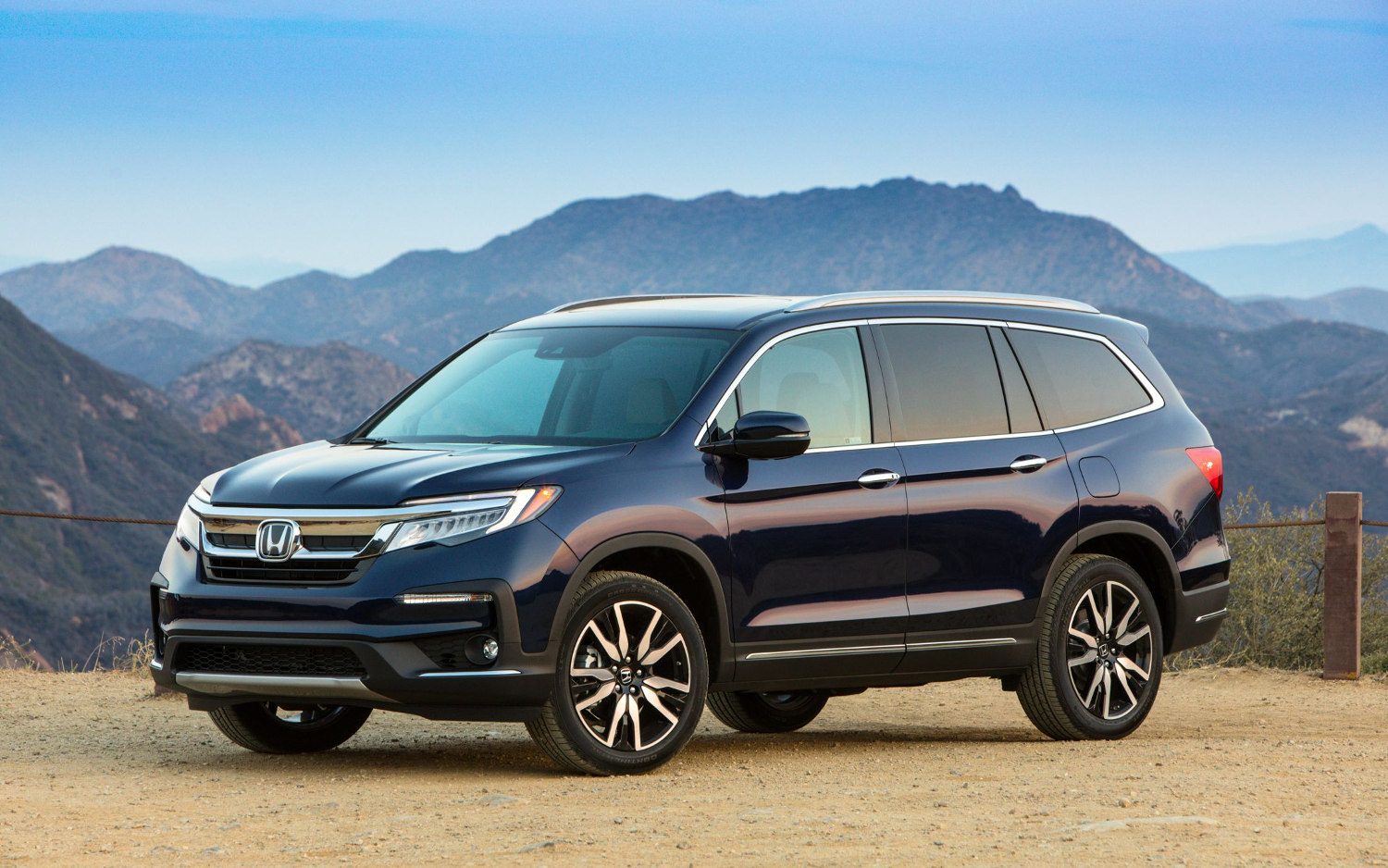 Comparison Honda Pilot Ex L 2019 Vs Mercedes Benz Gle