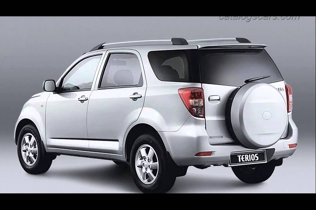 Comparison Daihatsu Terios 7 Seater 2015 Vs Toyota