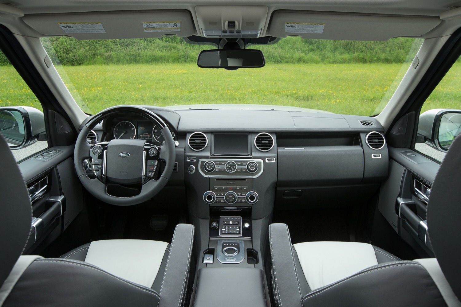 Land Rover Lr4 2016 Suv Drive