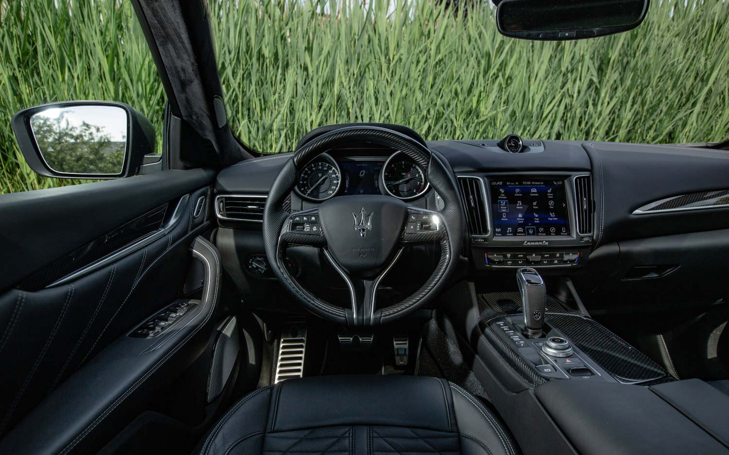 Comparison Nissan Armada Platinum 2019 Vs Maserati