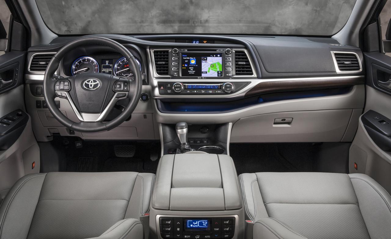 Comparison Toyota Highlander Limited Platinum 2015 Vs