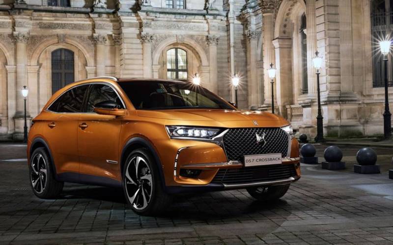 Comparison Ds 7 Crossback Hybrid 2018 Vs Chevrolet Traverse Comparison Ds 7 Crossback Hybrid 2018 Vs Chevrolet Traverse High Country