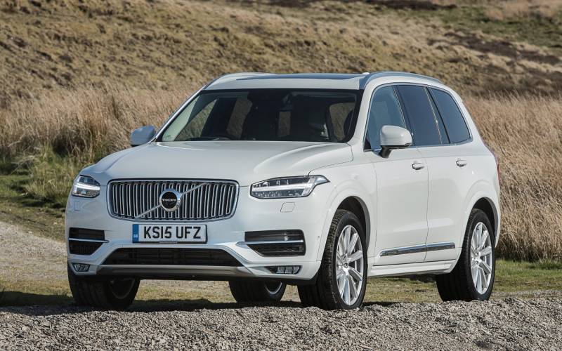 Comparison Volkswagen Tiguan Sel 2017 Vs Volvo Xc90 T6 R Comparison Volkswagen Tiguan Sel 2017 Vs Volvo Xc90 T6 R Design Suv Drive