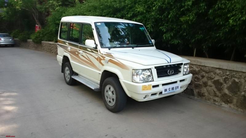 Comparison Tata Sumo Gold Gx 2015 Vs Porsche Macan