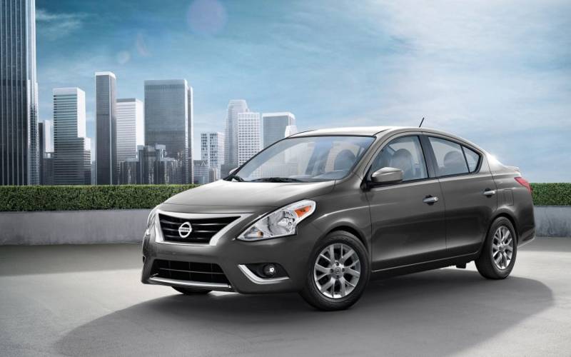 Comparison - Nissan Versa 1.6 S Plus 2018 - vs - Kia Forte ... Comparison - Nissan Versa 1.6 S Plus 2018 - vs - Kia Forte ...