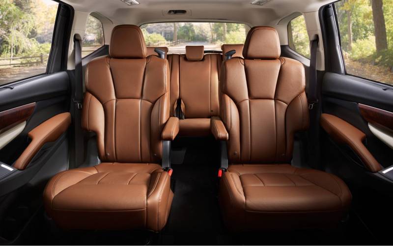 Comparison - Subaru Ascent Premium 2019 - vs - Acura MDX ...