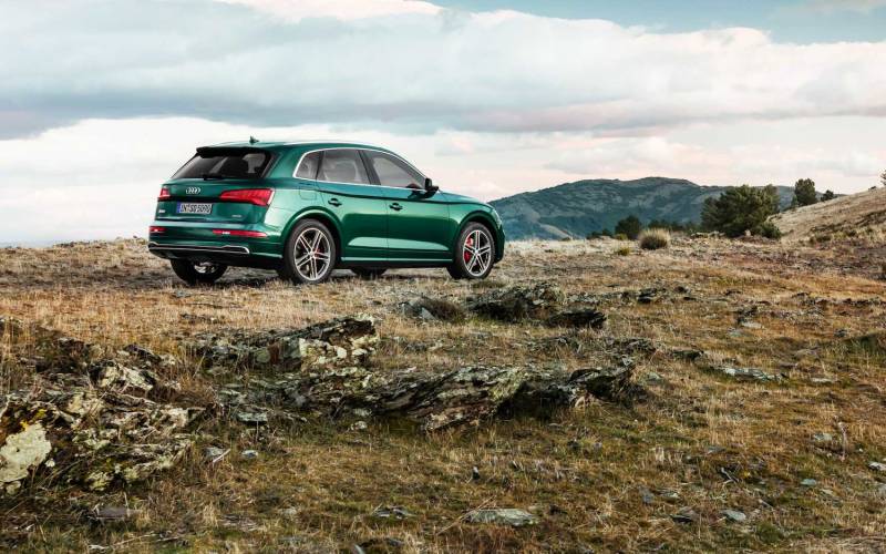 Comparison Audi Sq5 Prestige Quattro 2020 Vs Volvo