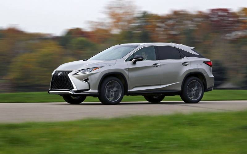 comparison lincoln nautilus black label 2019 vs 2017 suv comparison chart