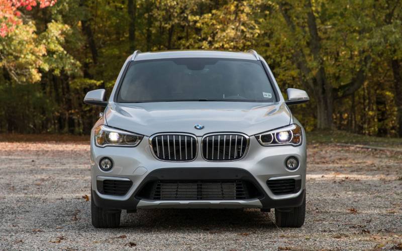Comparison Bmw X1 Xdrive28i 2019 Vs Mazda Cx 5 Grand