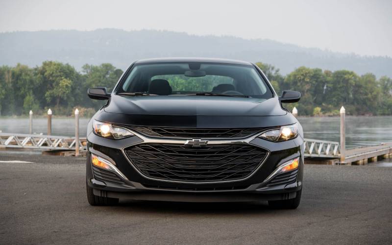 Chevrolet Malibu Hybrid 2019 Suv Drive