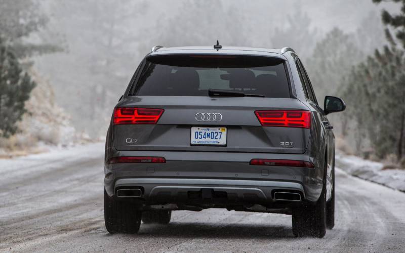 Mazda Cx 9 Vs Audi Q 7